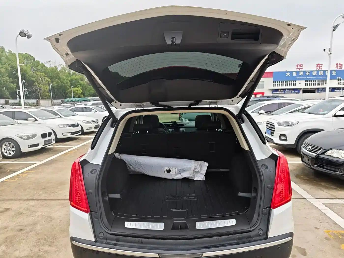 Cadillac XT5 2016 28T AWD Luxury — миниатюра 15