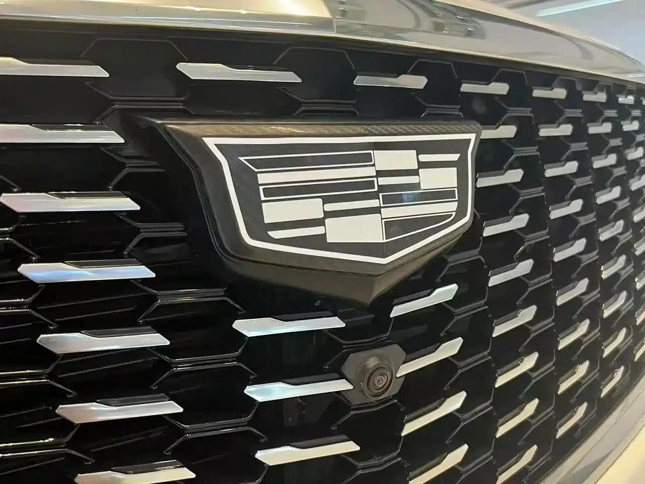 Cadillac XT5 2022 2.0T AWD Luxury — миниатюра 19