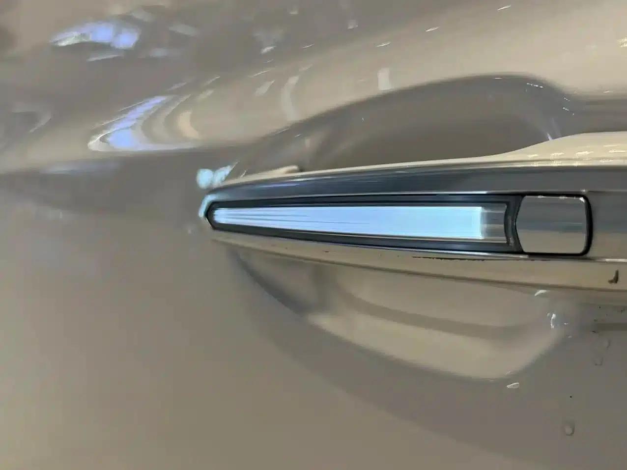 Cadillac XT5 2022 2.0T AWD Luxury — миниатюра 20