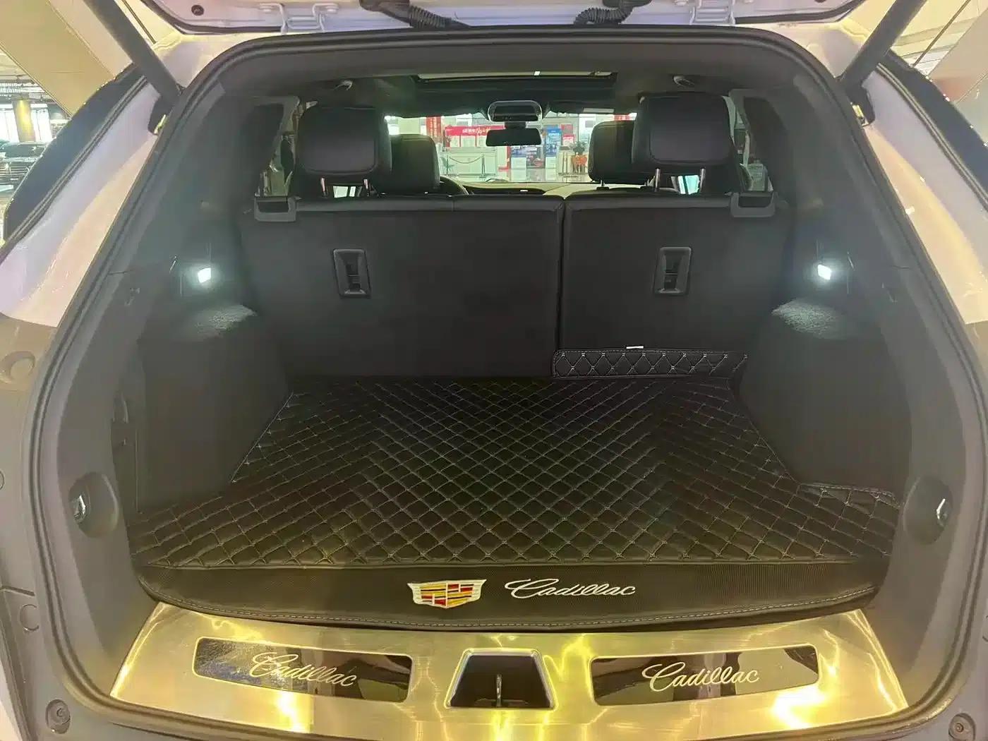 Cadillac XT5 2022 2.0T AWD Luxury — миниатюра 10