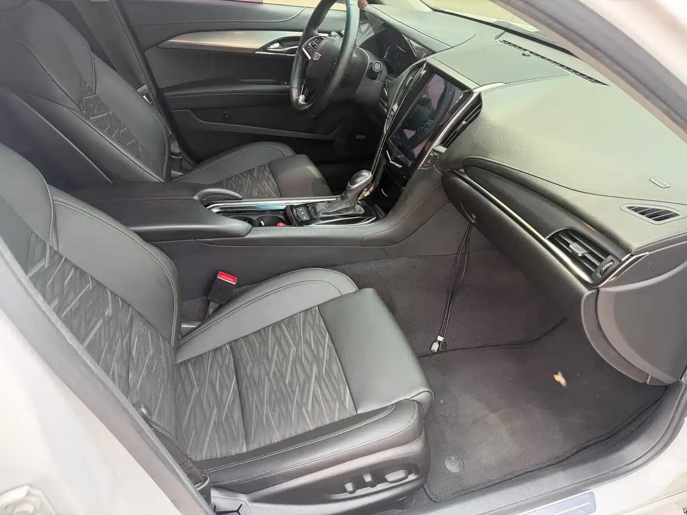 2017 Cadillac ATS-L 28T Technology Edition — миниатюра 4