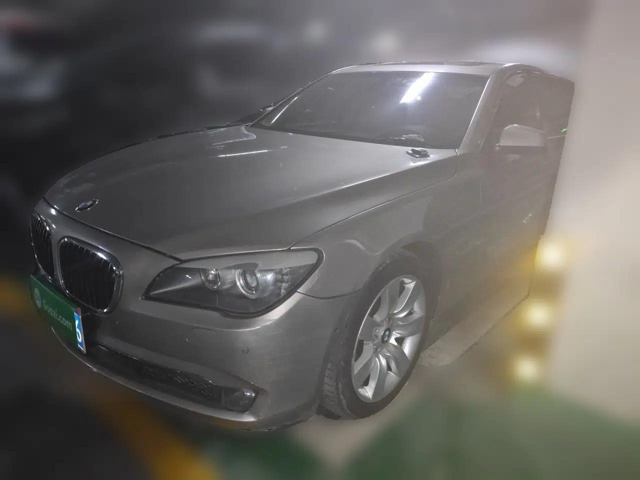 BMW 7 Series 2011 750Li xDrive — миниатюра 1