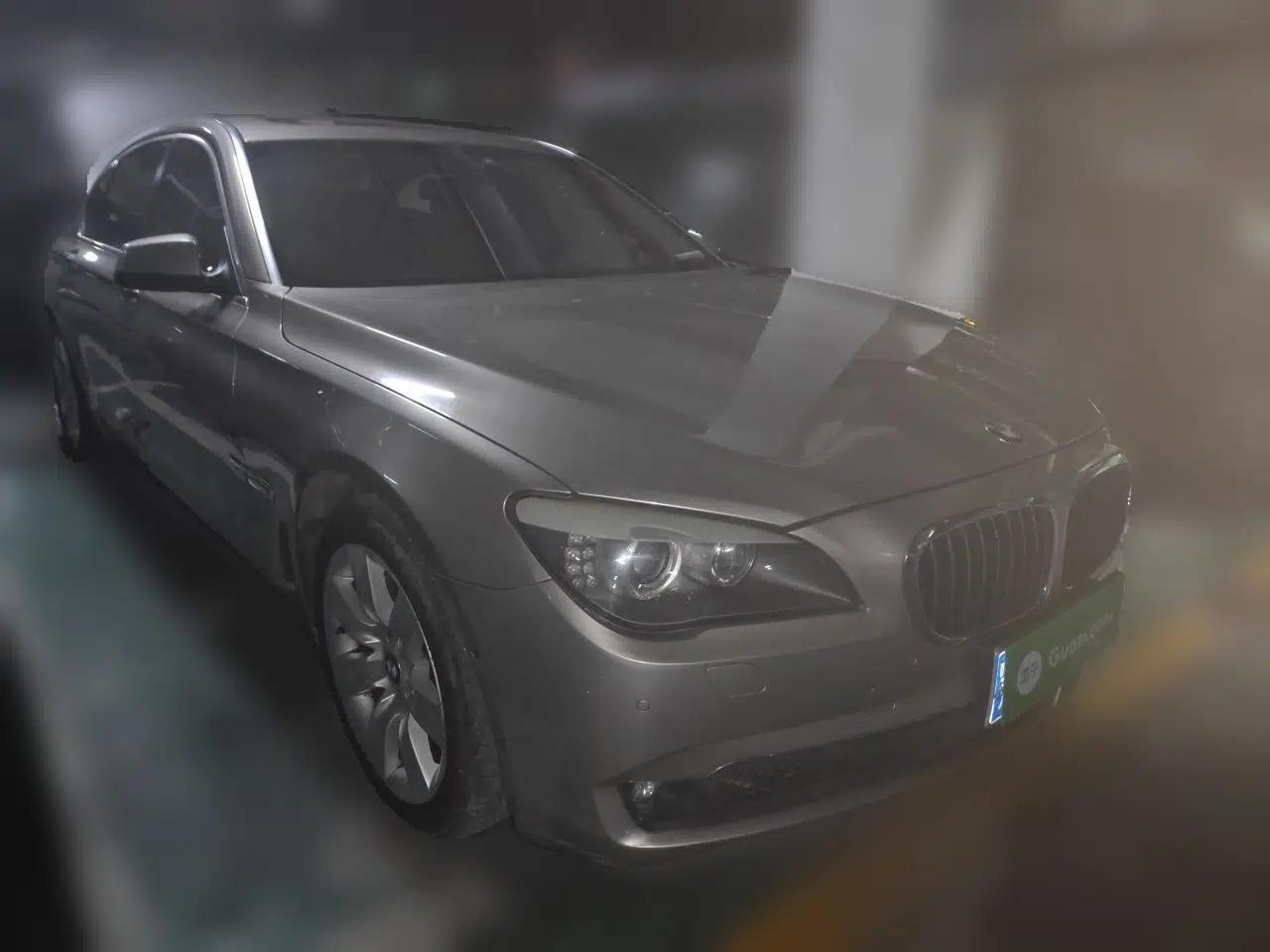 BMW 7 Series 2011 750Li xDrive — миниатюра 3