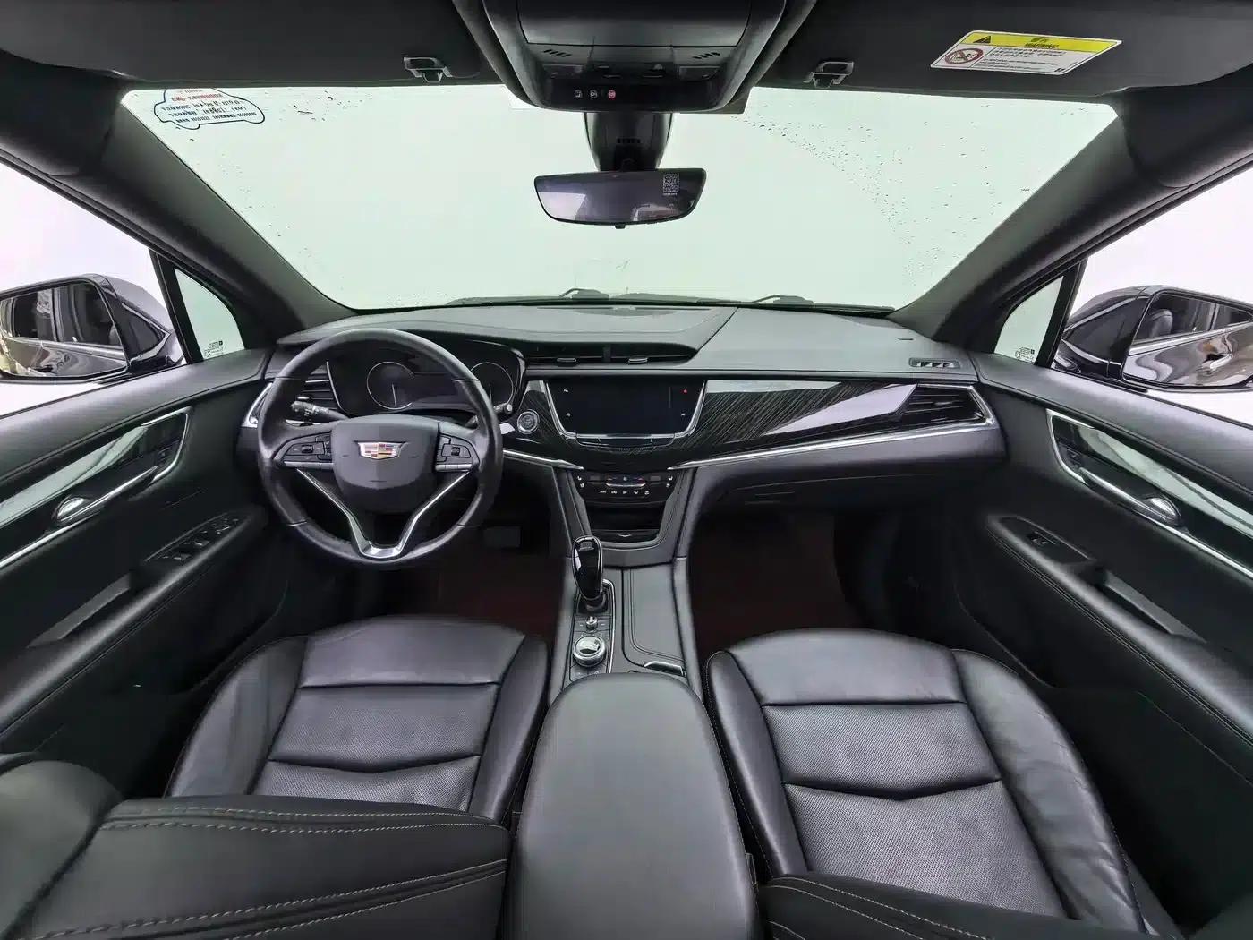 Cadillac XT6 2021 2.0T 7-seater AWD Luxury — миниатюра 12