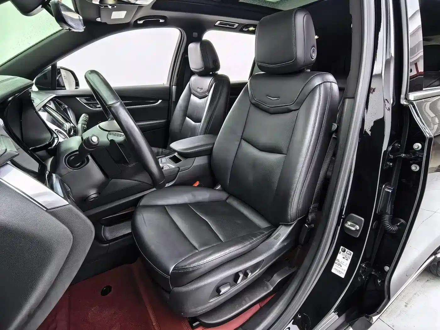 Cadillac XT6 2021 2.0T 7-seater AWD Luxury — миниатюра 22