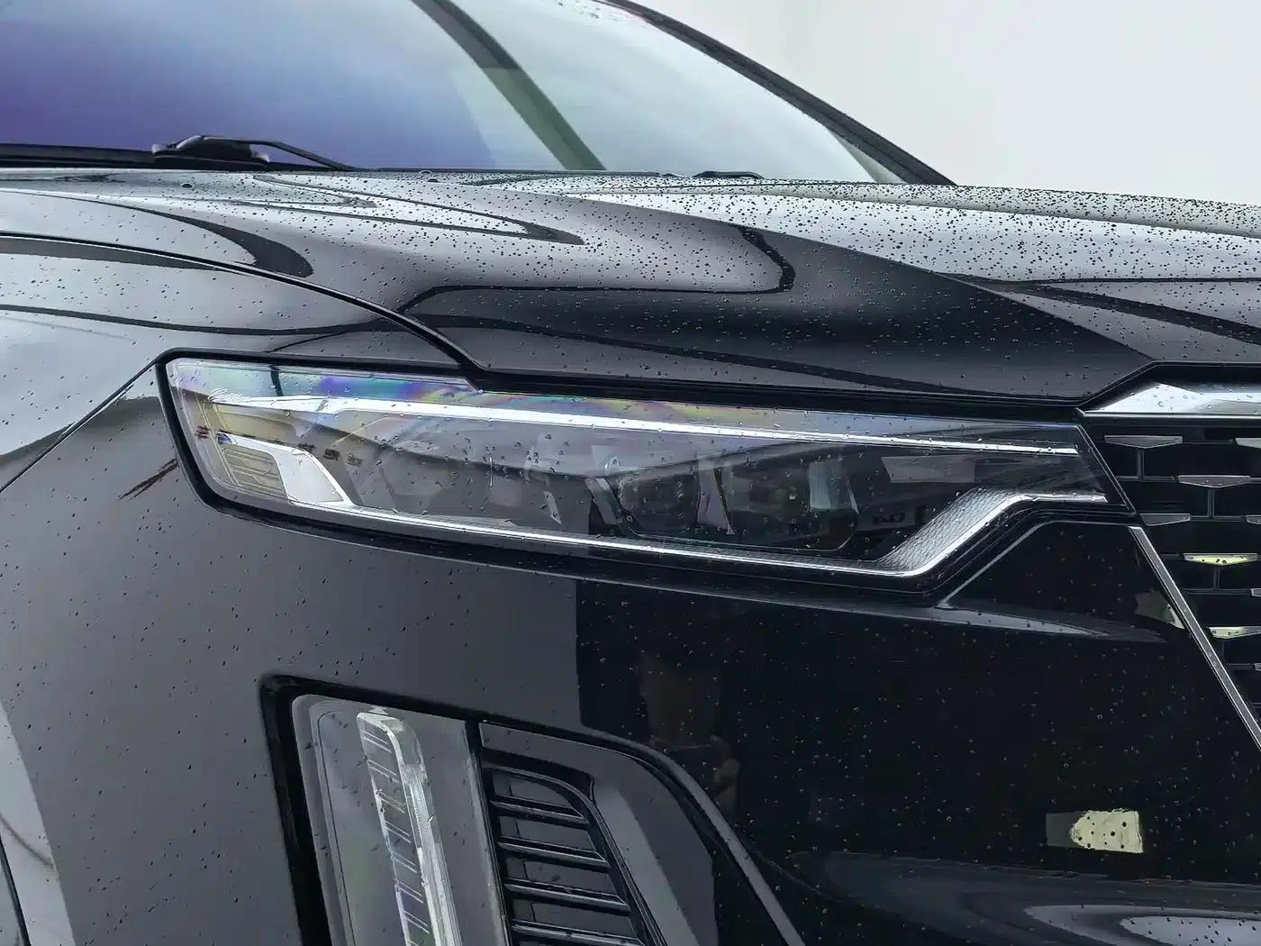 Cadillac XT6 2021 2.0T 7-seater AWD Luxury — миниатюра 25