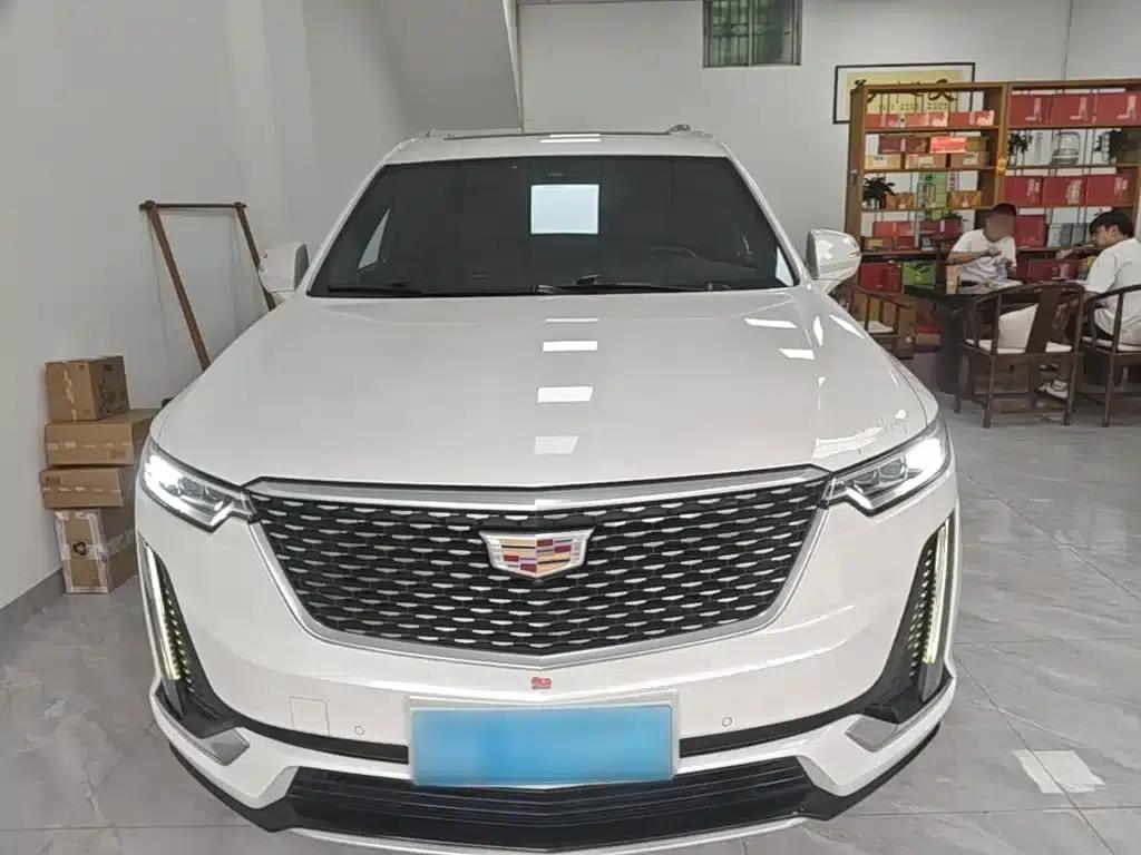 Cadillac XT6 2021 28T Six-Seat AWD Luxury — миниатюра 3