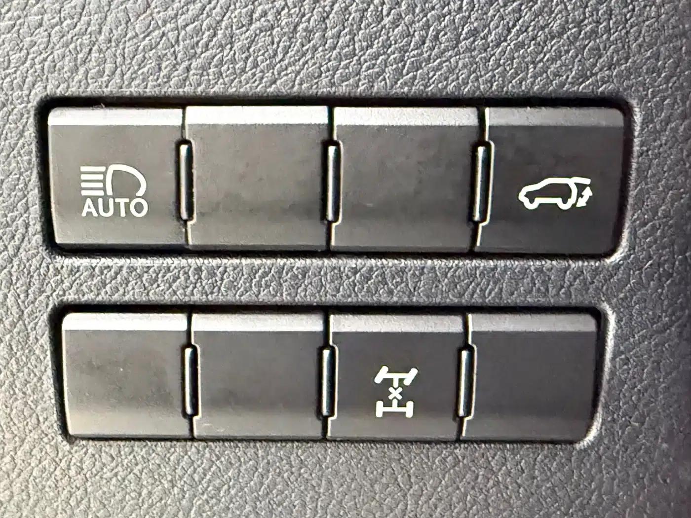 Lexus NX 2020 200 AWD Sport Edition (China VI Emission Standard) — миниатюра 14