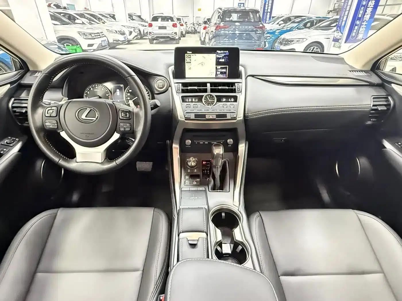 Lexus NX 2020 200 AWD Sport Edition (China VI Emission Standard) — миниатюра 20