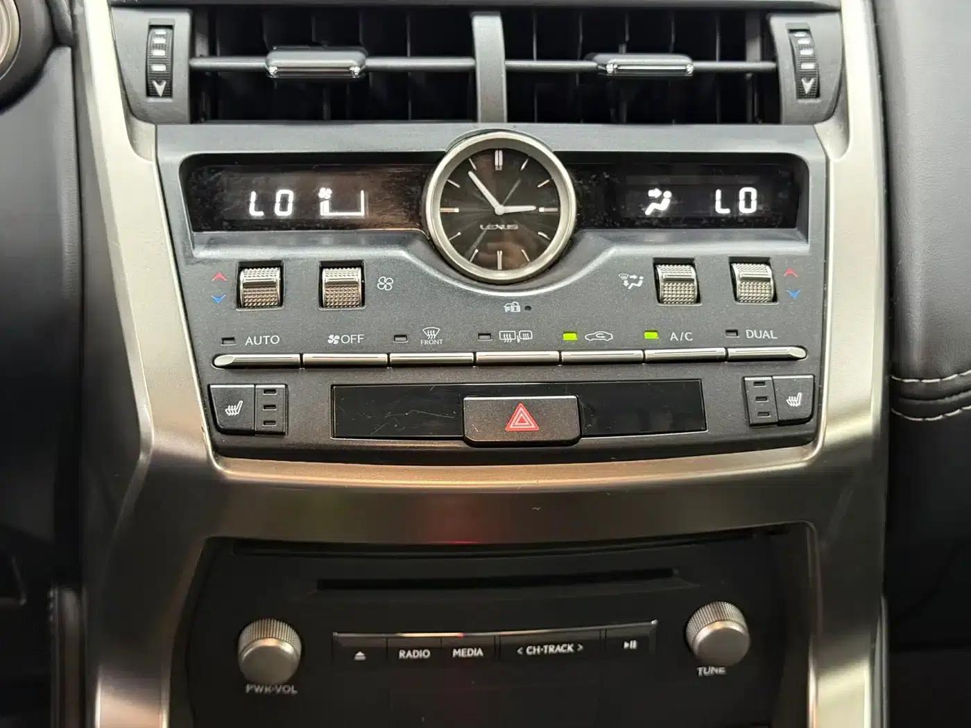 Lexus NX 2020 200 AWD Sport Edition (China VI Emission Standard) — миниатюра 10