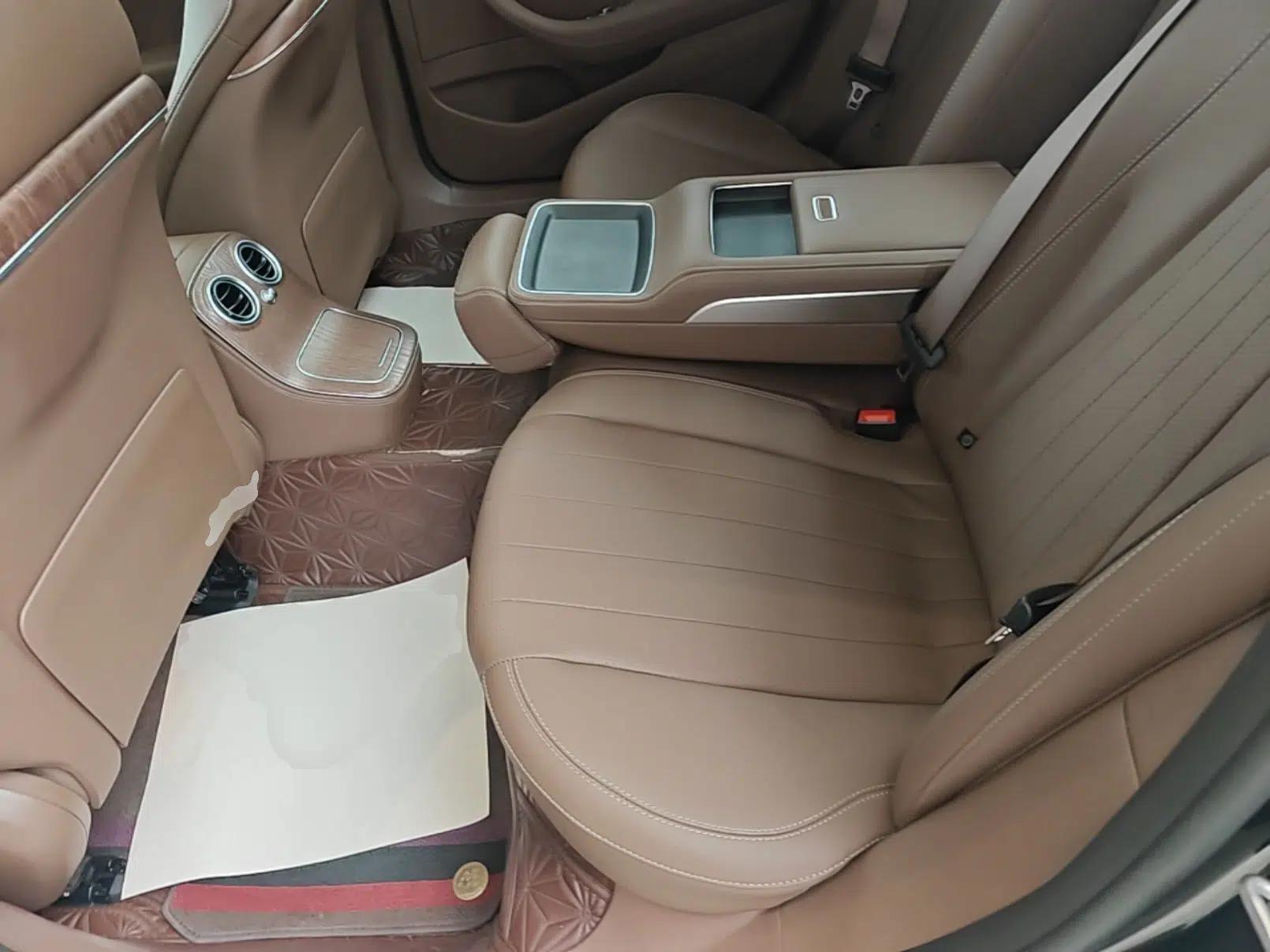 Mercedes-Benz E-Class 2023 Facelift E 260 L — миниатюра 20