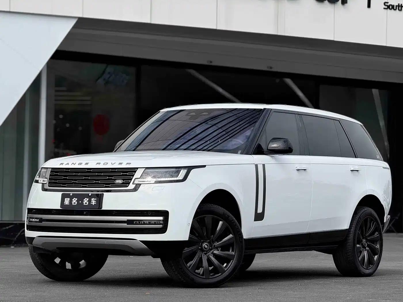 Range Rover 2024 3.0 L6 400PS Extended Wheelbase 7-Seater — миниатюра 1
