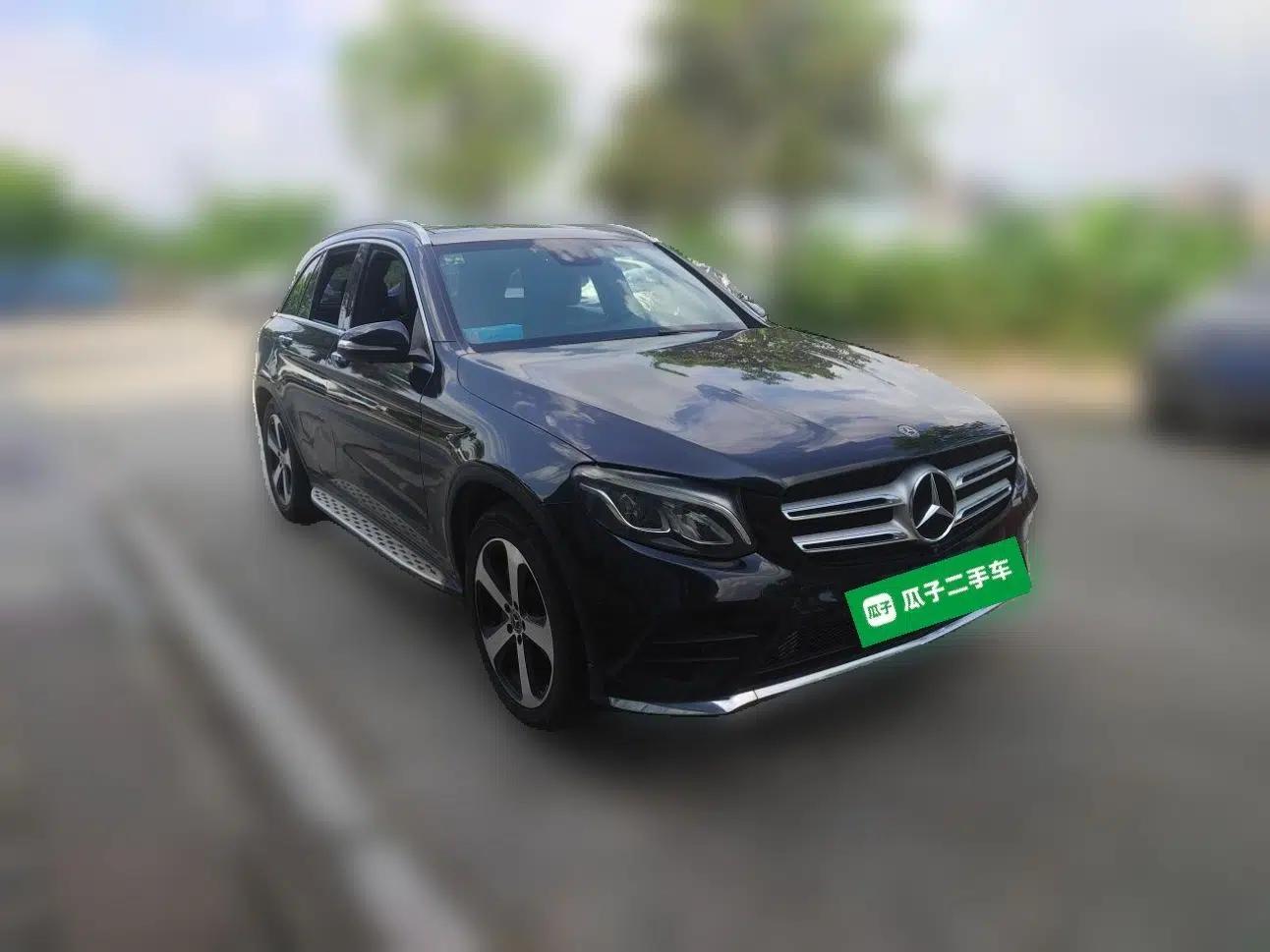 Mercedes-Benz GLC 2018 Facelift GLC 260 4MATIC Luxury Edition — миниатюра 3