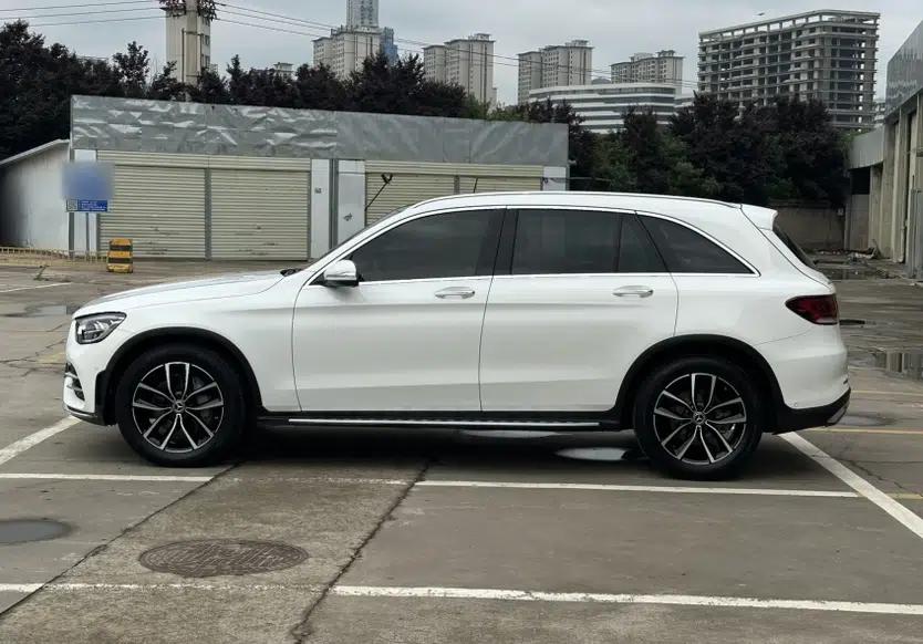 Mercedes-Benz GLC 2020 Facelift GLC 260 L 4MATIC Luxury Edition — миниатюра 4
