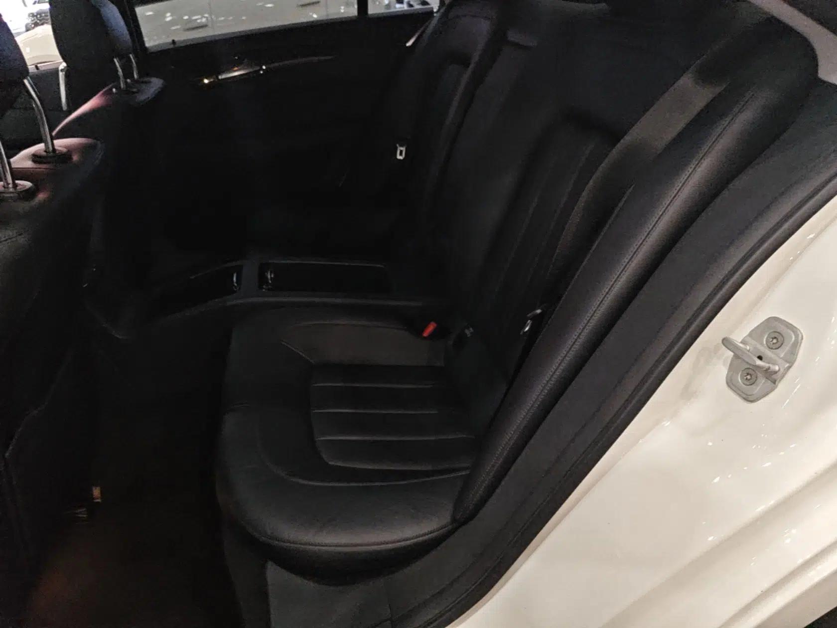 Mercedes-Benz CLS 2015 CLS 260 — миниатюра 20