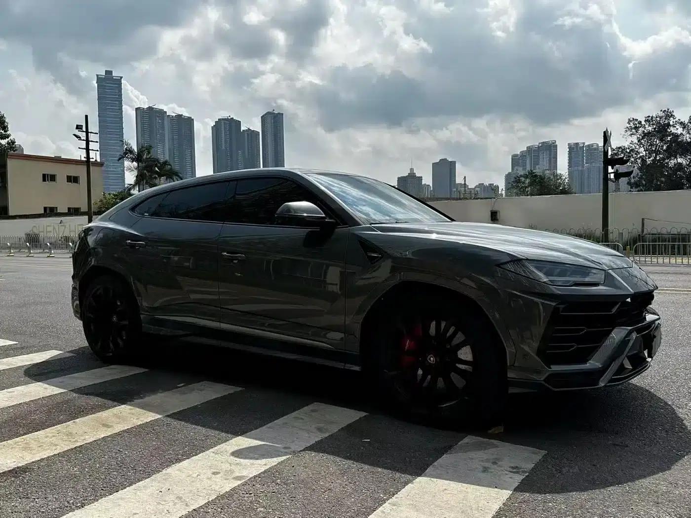 2021 Urus 4.0T V8 — миниатюра 3