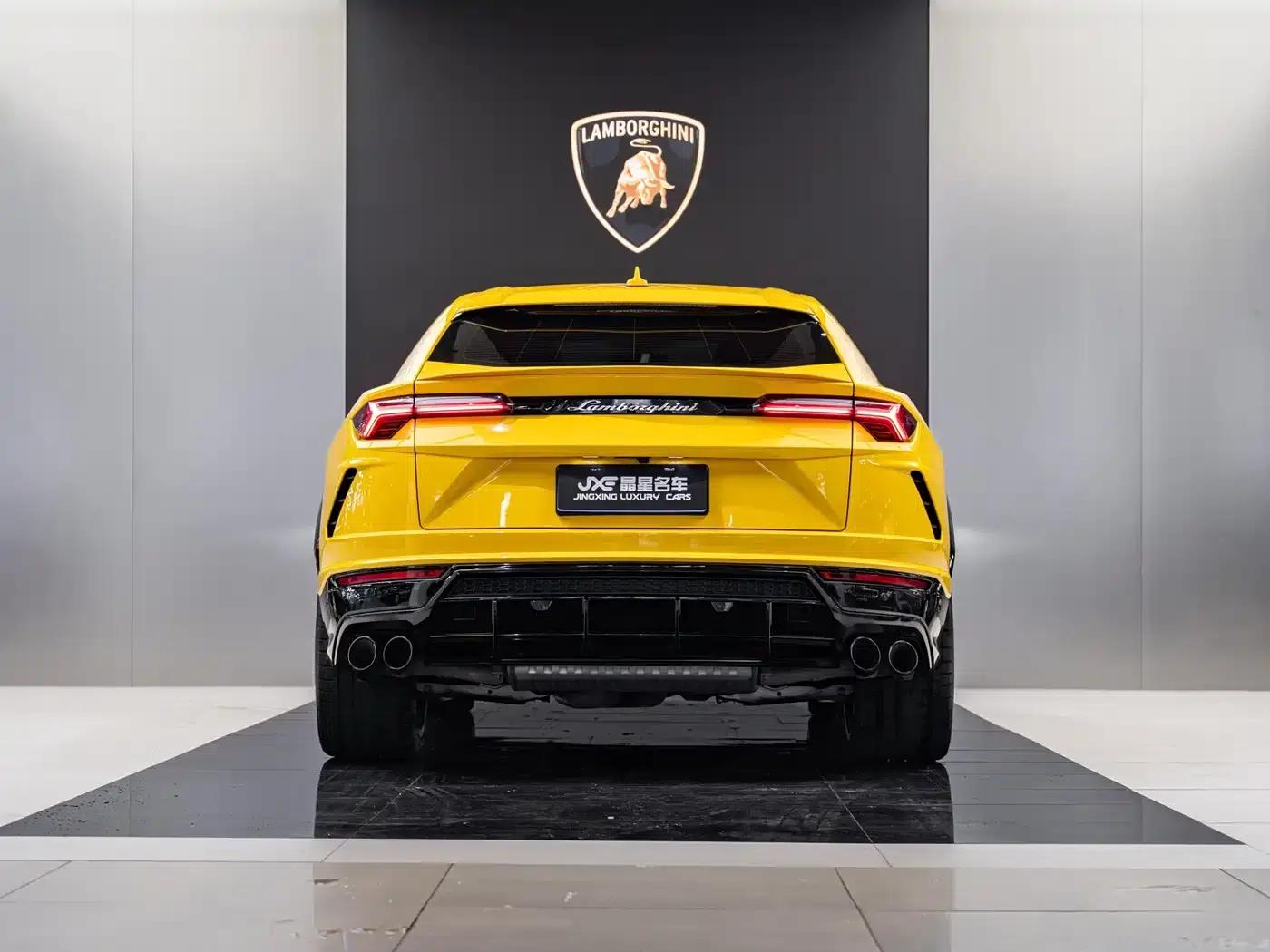 2021 Urus 4.0T V8 — миниатюра 14