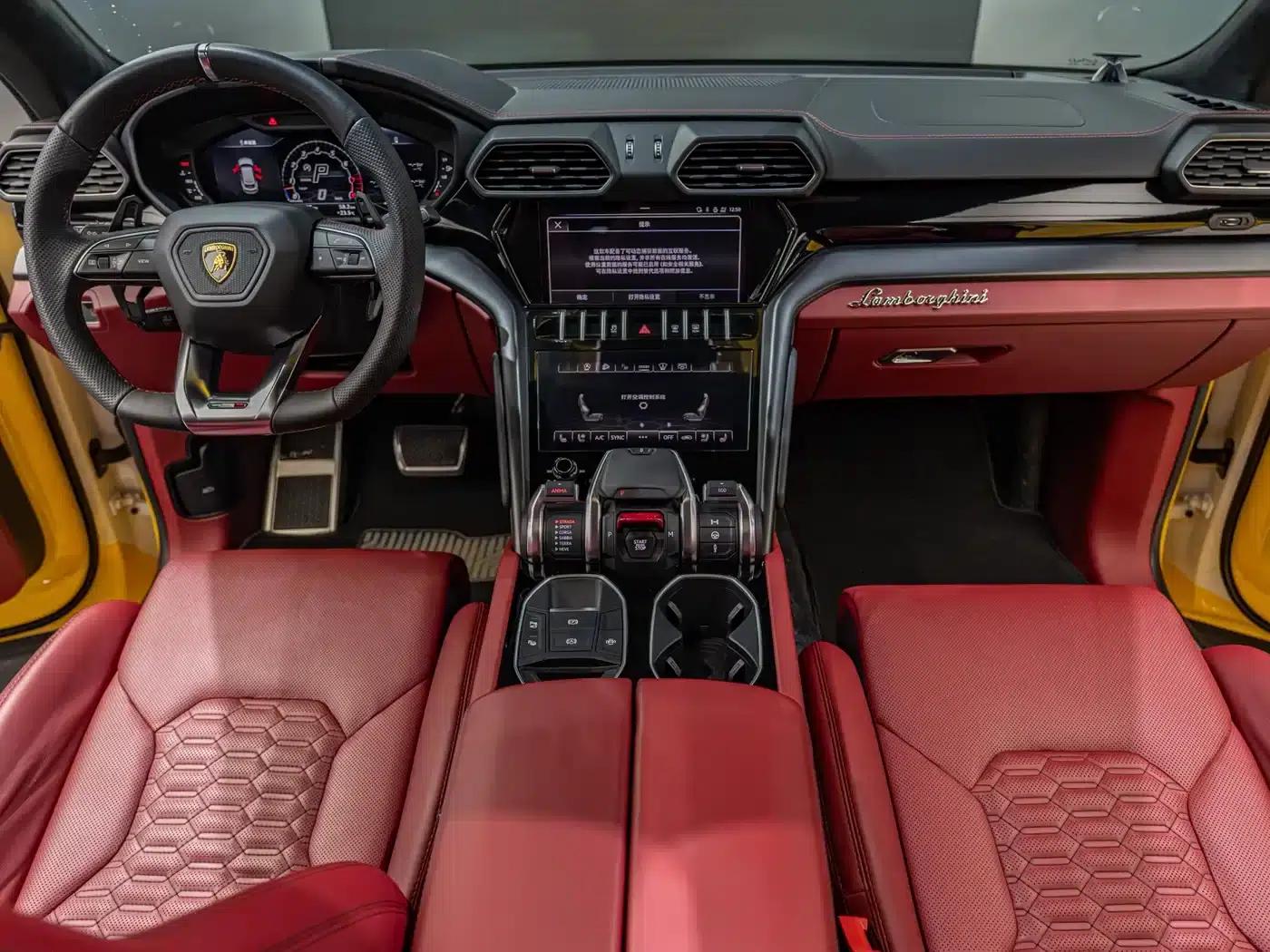 2021 Urus 4.0T V8 — миниатюра 5
