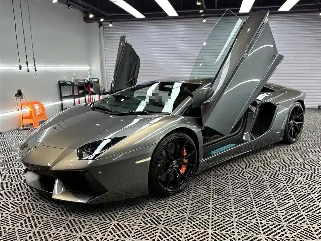 2011 Aventador LP 700-4 — миниатюра 1
