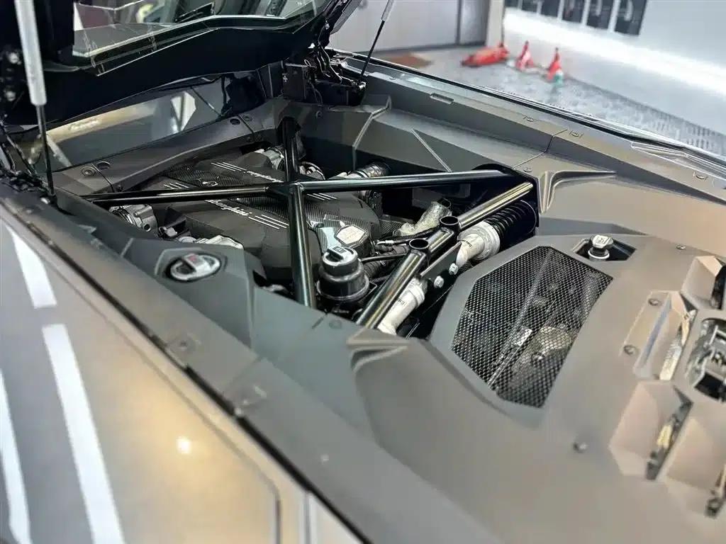 2011 Aventador LP 700-4 — миниатюра 6