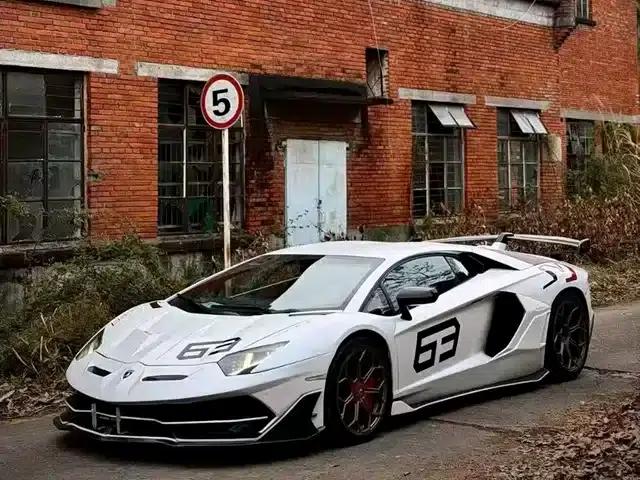2011 Aventador LP 700-4