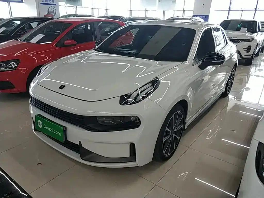 Lynk & Co 03 2019 2.0TD Automatic Sport Edition — миниатюра 2