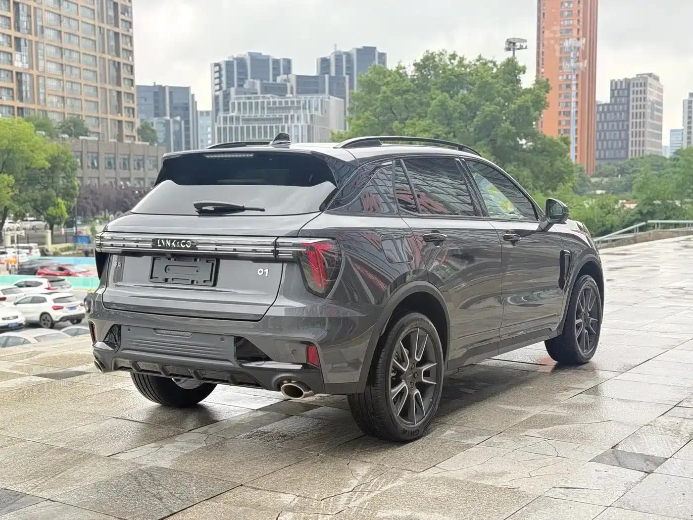 Lynk & Co 01 2025 2.0TD Two-Wheel Drive Refreshed Pro Edition — миниатюра 11