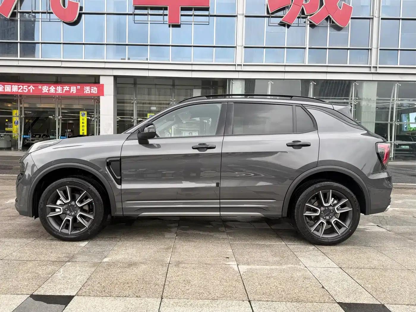 Lynk & Co 01 2025 2.0TD Two-Wheel Drive Refreshed Pro Edition — миниатюра 3