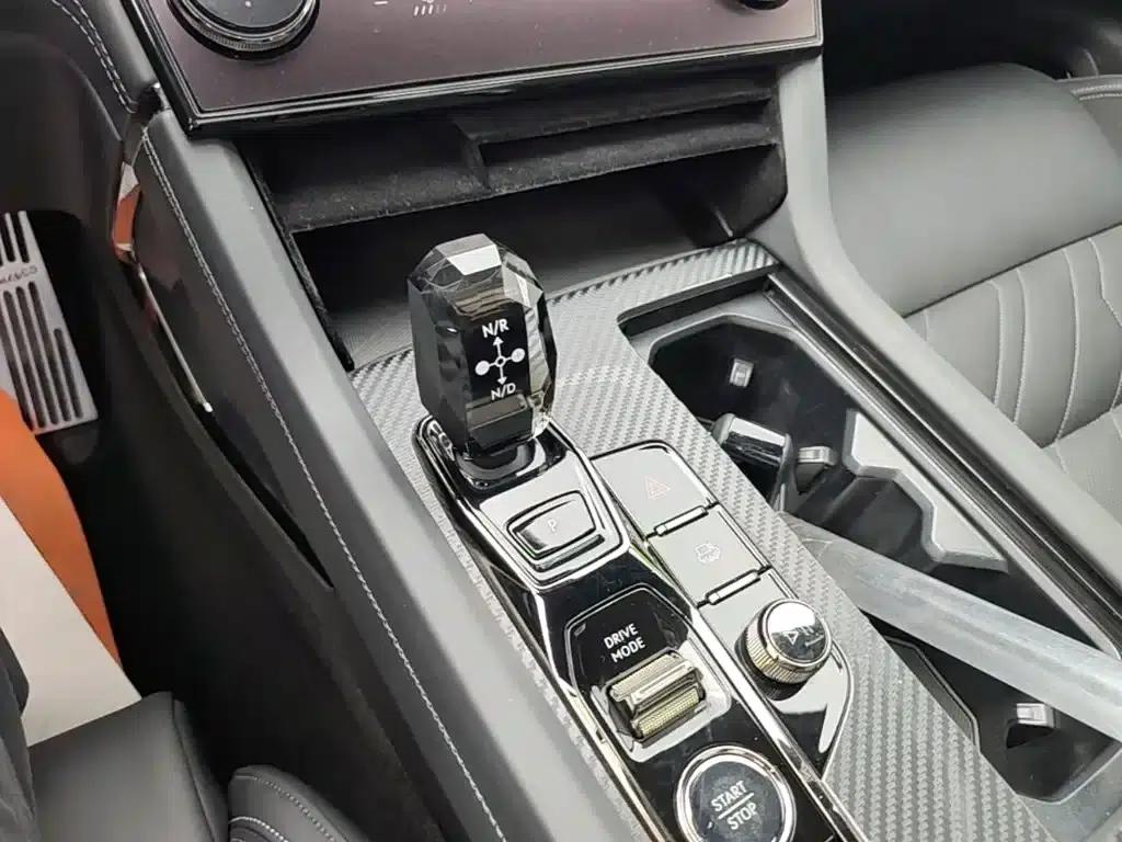 Lynk & Co 09 EM-P 2021 2.0T PHEV Halo 7-seater — миниатюра 14