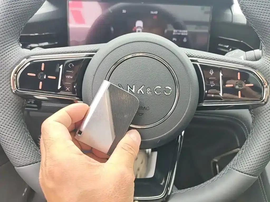 Lynk & Co 09 EM-P 2021 2.0T PHEV Halo 7-seater — миниатюра 9