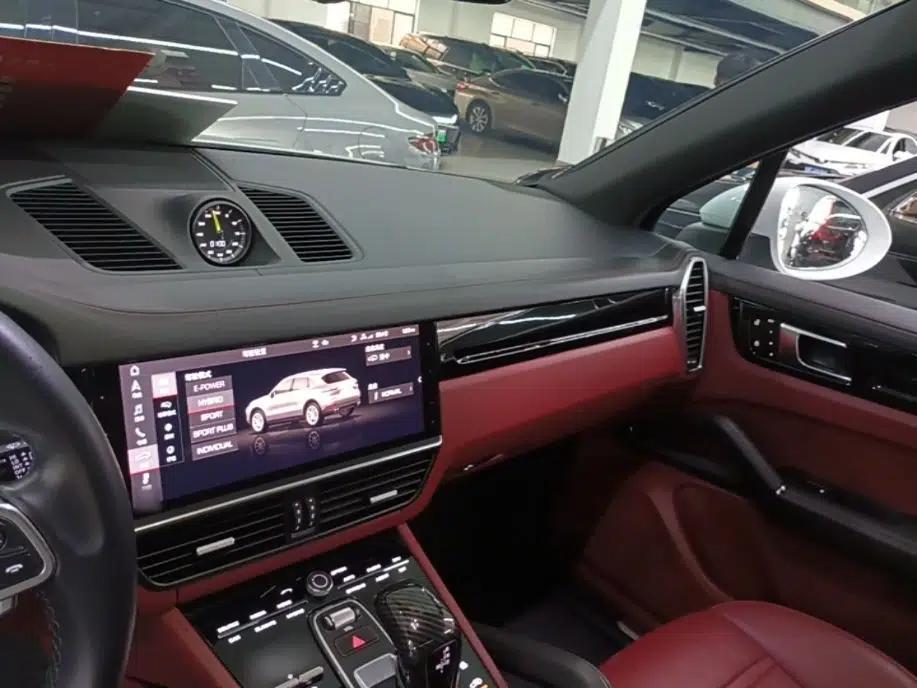 Porsche Cayenne E-Hybrid 2021 Cayenne E-Hybrid 2.0T — миниатюра 12