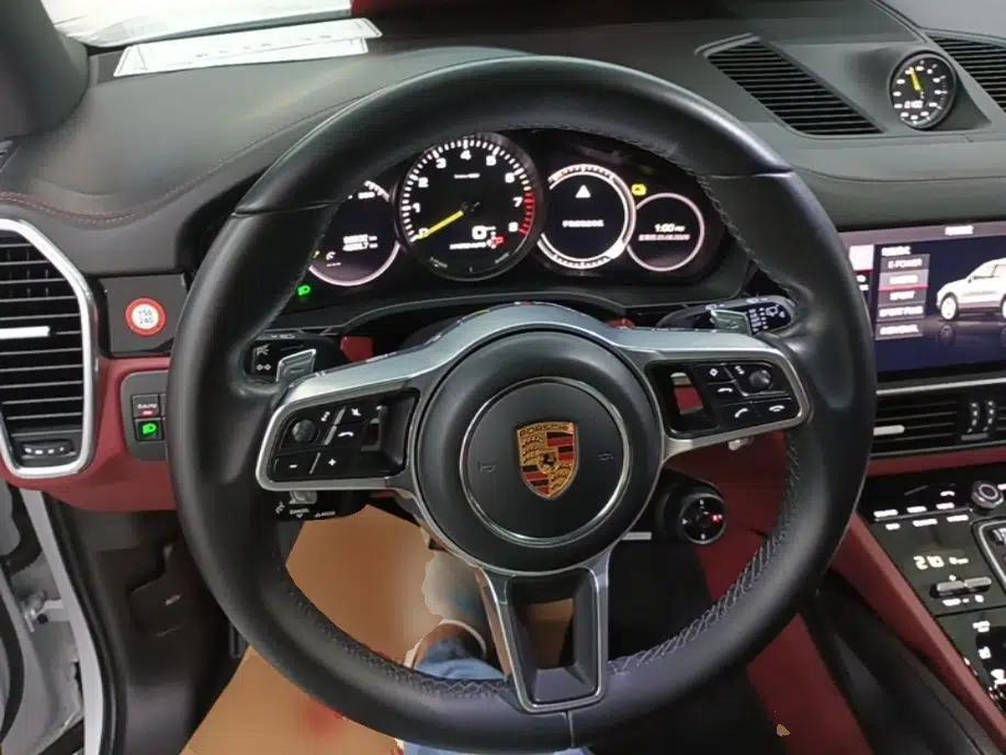 Porsche Cayenne E-Hybrid 2021 Cayenne E-Hybrid 2.0T — миниатюра 13