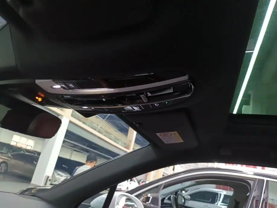 Porsche Cayenne E-Hybrid 2021 Cayenne E-Hybrid 2.0T — миниатюра 21