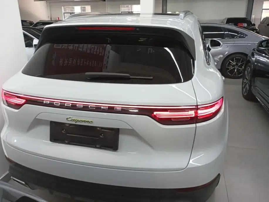 Porsche Cayenne E-Hybrid 2021 Cayenne E-Hybrid 2.0T — миниатюра 5