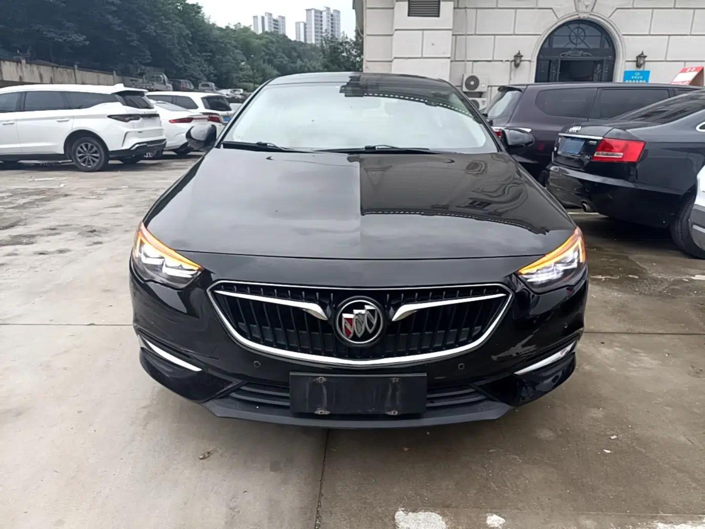 Buick Regal 2017 20T Luxury Model — миниатюра 2