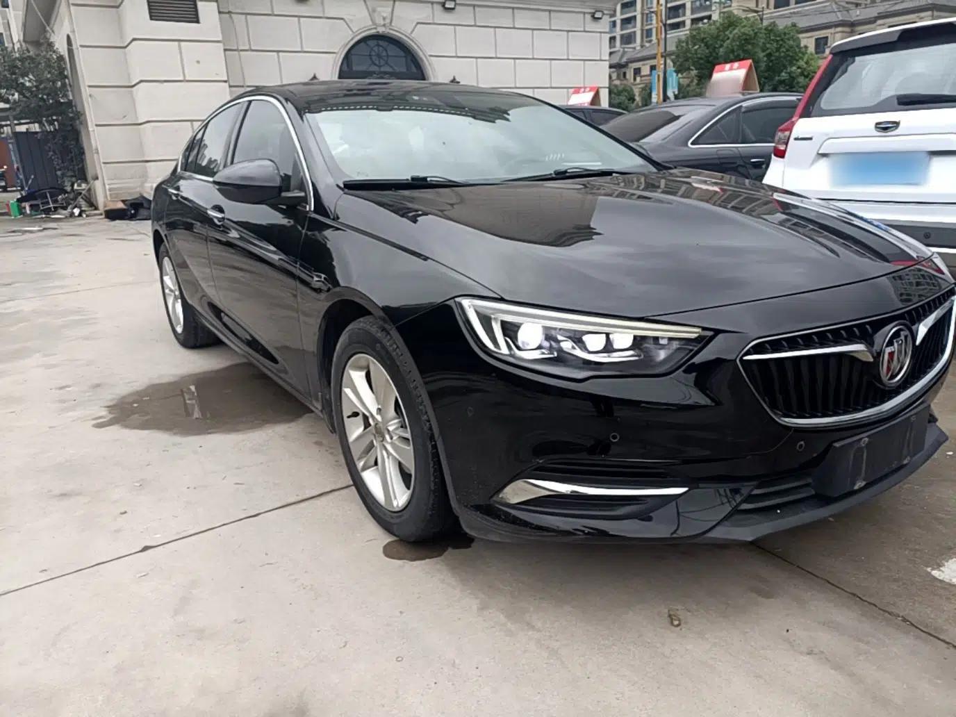 Buick Regal 2017 20T Luxury Model — миниатюра 3