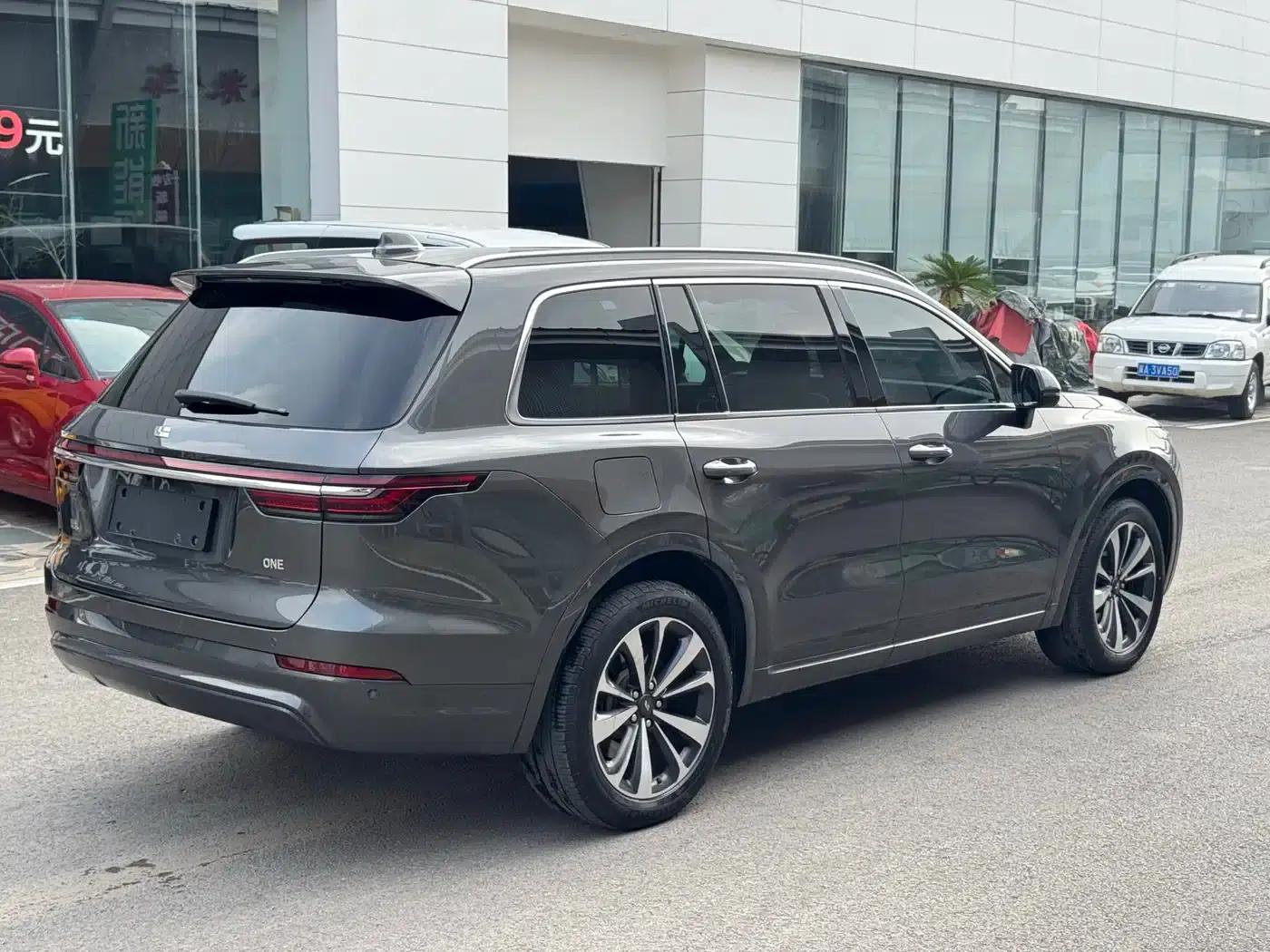 Li Auto ONE 2020 Extended Range 6-Seater — миниатюра 4