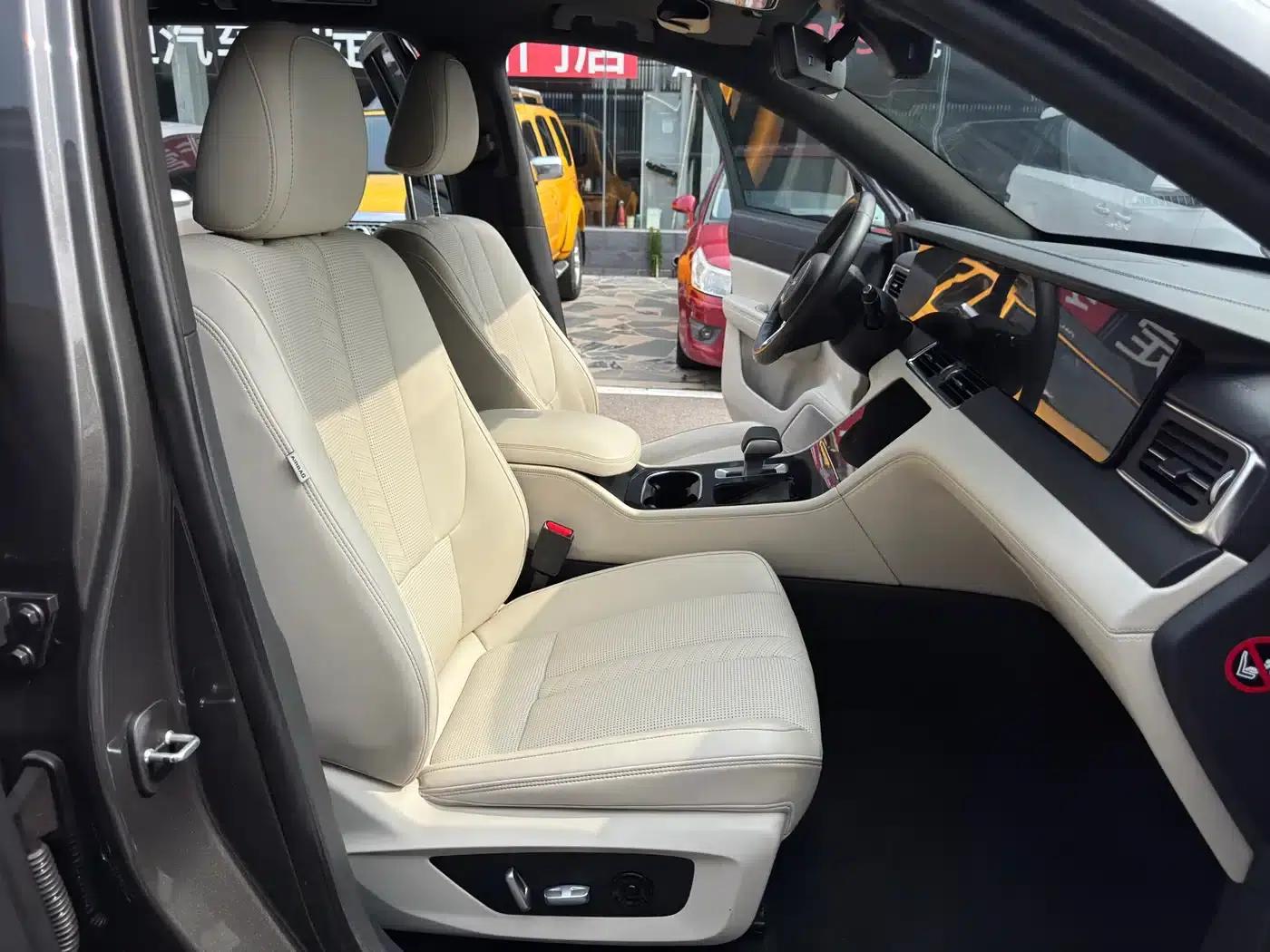 Li Auto ONE 2020 Extended Range 6-Seater — миниатюра 10