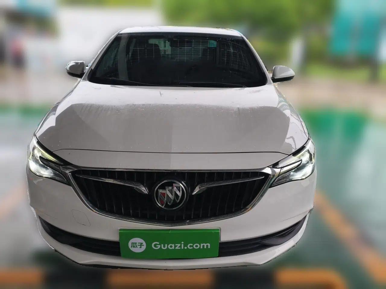 Buick GT 2021 Revised Version 1.3T Automatic Mild Hybrid Elite Edition — миниатюра 2