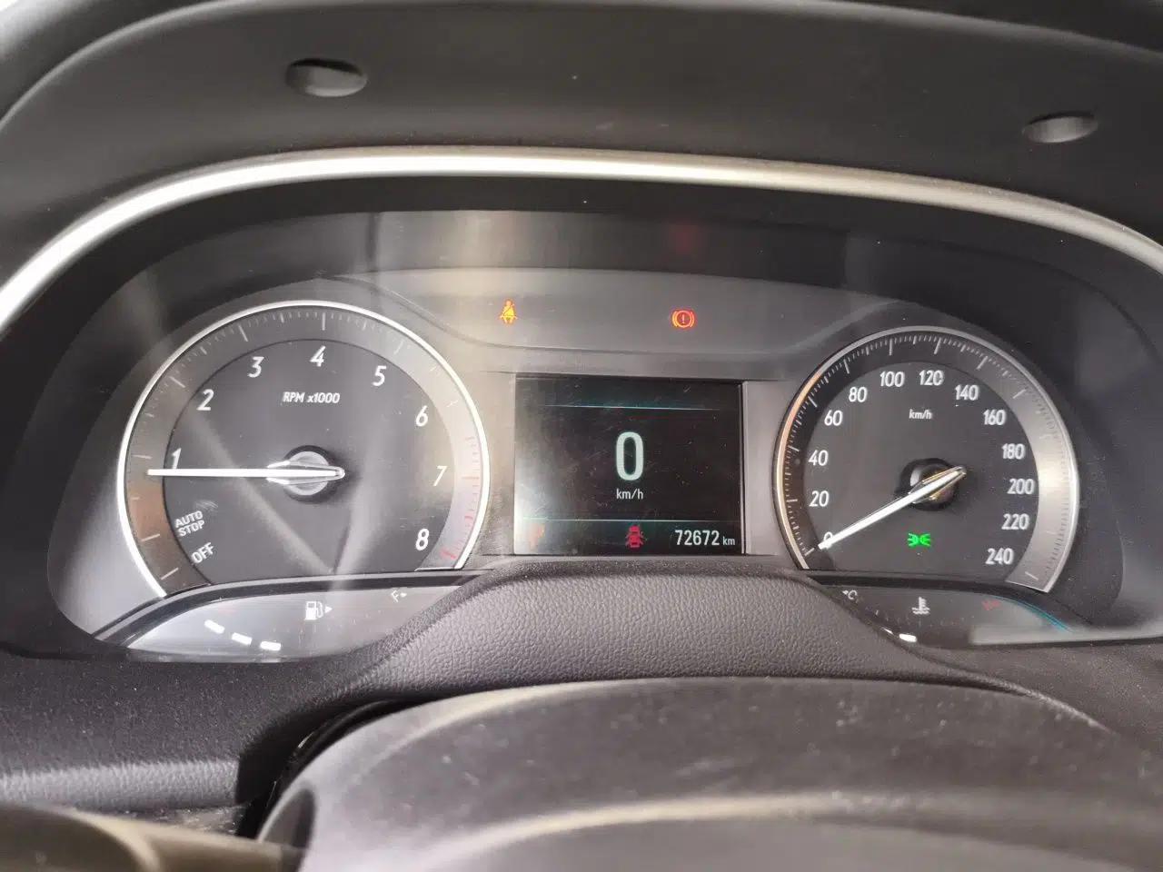 Buick GT 2021 Revised Version 1.3T Automatic Mild Hybrid Elite Edition — миниатюра 11