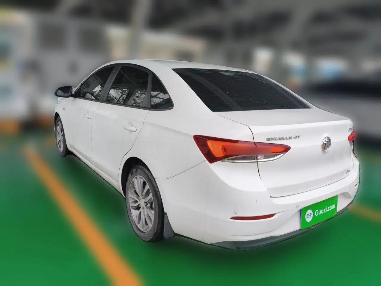 Buick GT 2021 Revised Version 1.3T Automatic Mild Hybrid Elite Edition — миниатюра 4