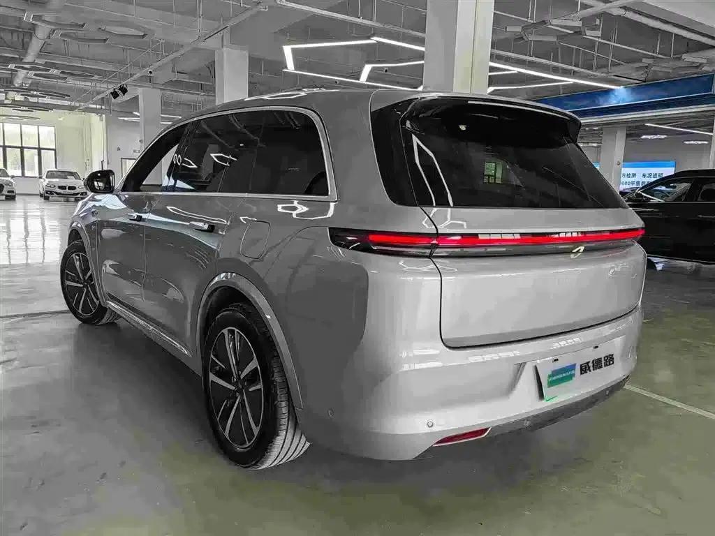 Li Auto L8 2024 Max — миниатюра 5