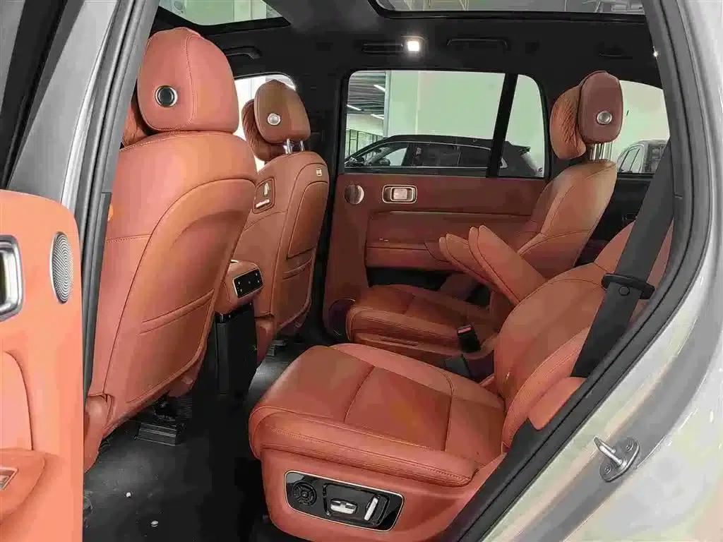 Li Auto L8 2024 Max — миниатюра 9