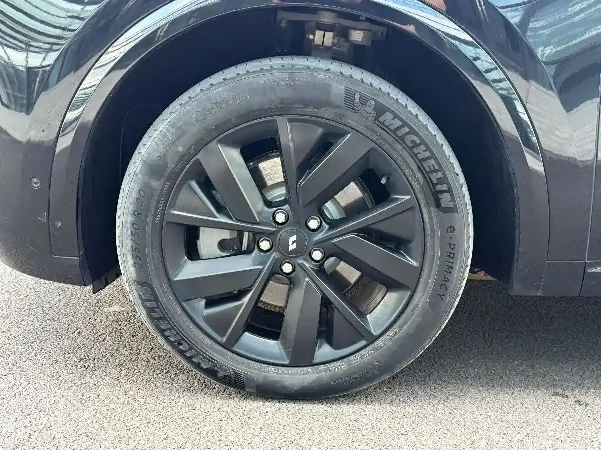 Li Auto L8 2023 Pro — миниатюра 8