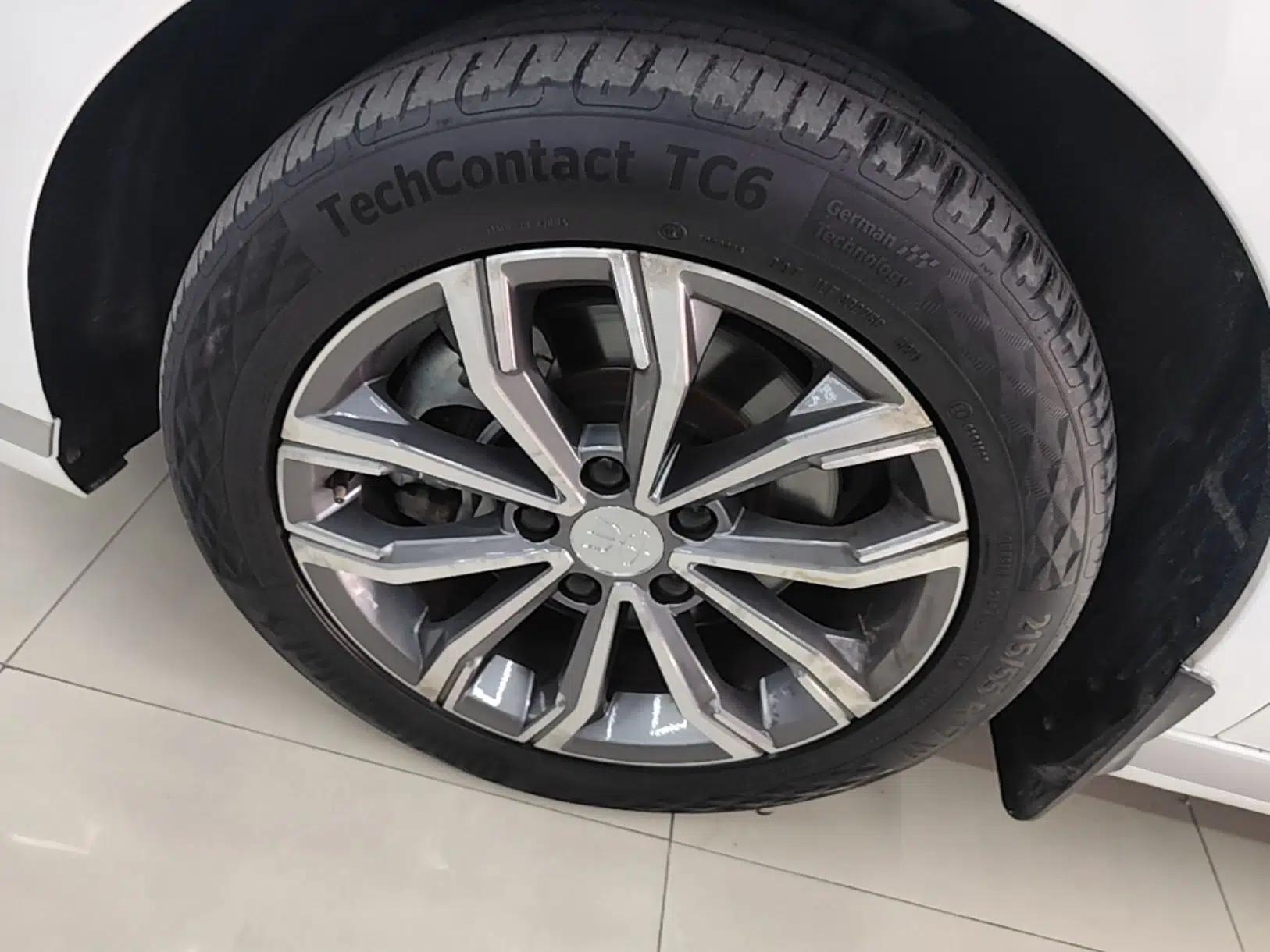 BYD Song MAX 2021 Upgraded Model 1.5T Automatic Prestige 7-Seater — миниатюра 15