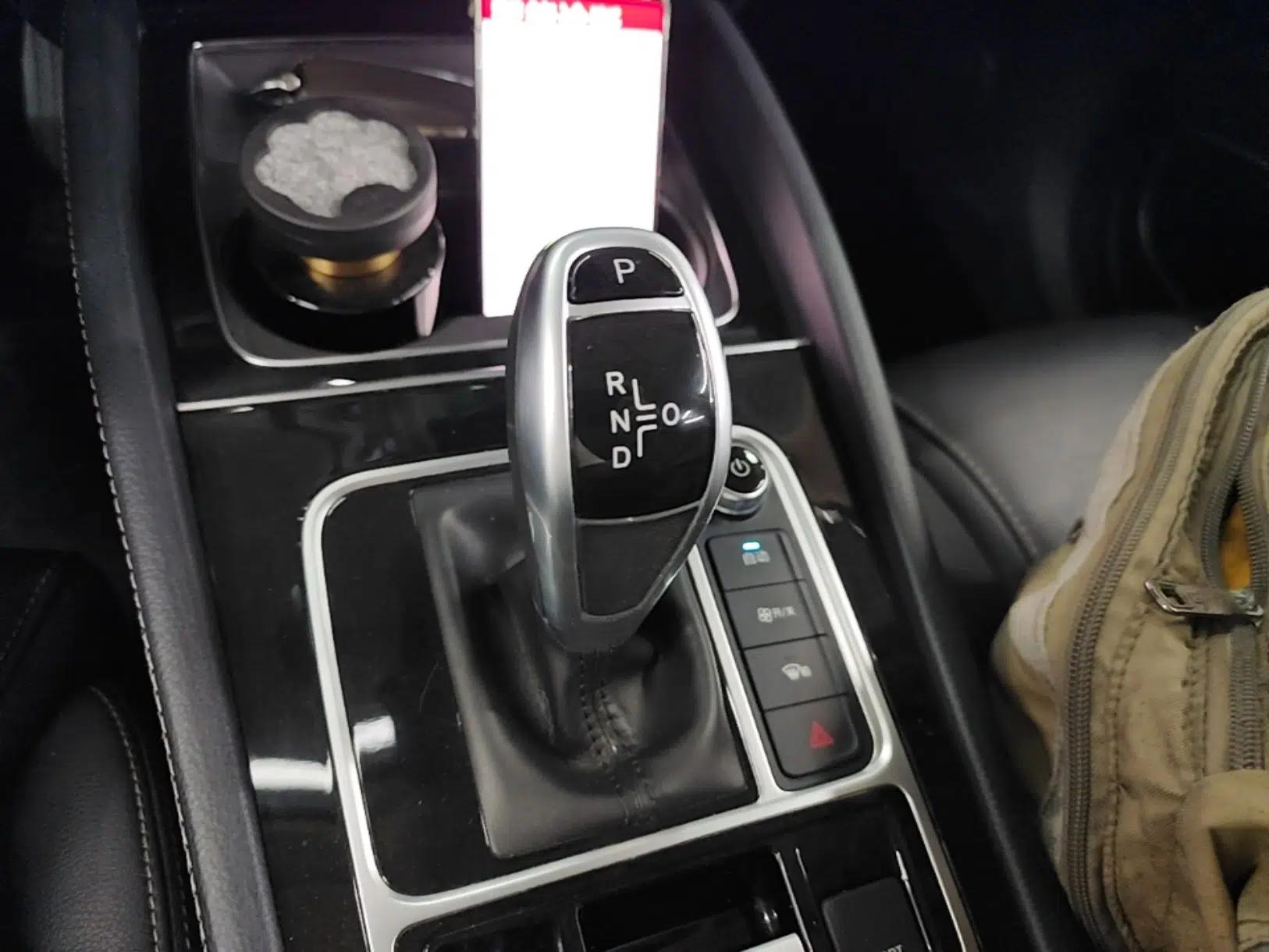 BYD Song MAX 2021 Upgraded Model 1.5T Automatic Prestige 7-Seater — миниатюра 25
