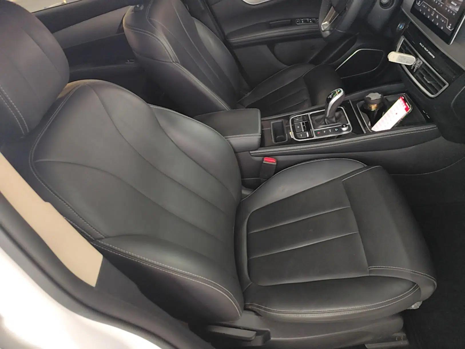BYD Song MAX 2021 Upgraded Model 1.5T Automatic Prestige 7-Seater — миниатюра 28