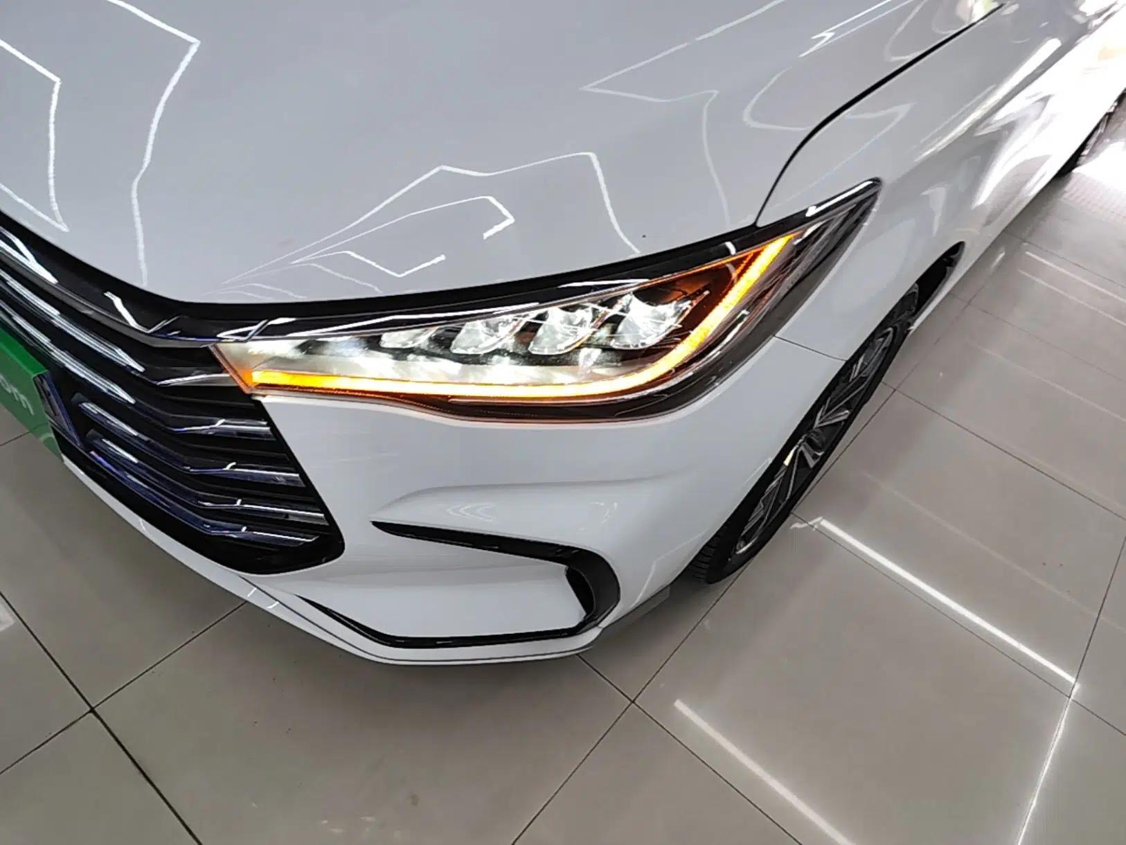 BYD Song MAX 2021 Upgraded Model 1.5T Automatic Prestige 7-Seater — миниатюра 8