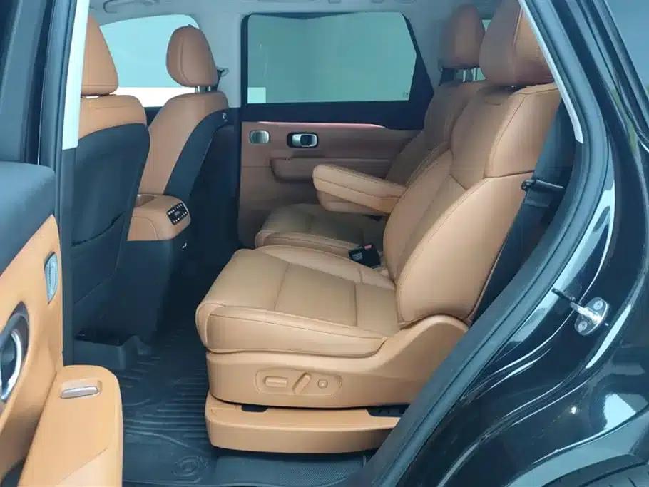 Leapmotor C16 2026 Extended Range, 280 LiDAR Smart Edition, 6-Seater — миниатюра 11