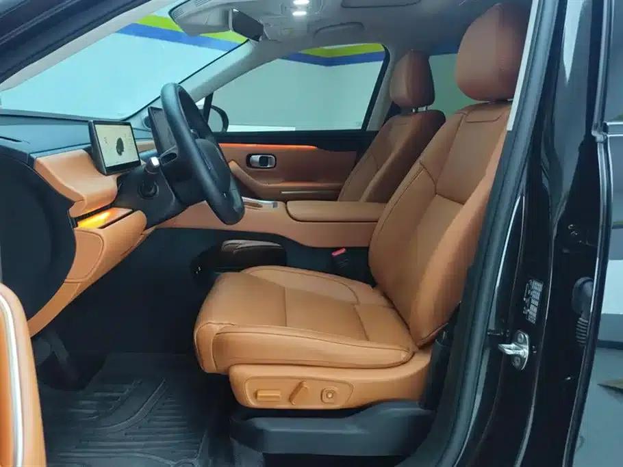 Leapmotor C16 2026 Extended Range, 280 LiDAR Smart Edition, 6-Seater — миниатюра 9